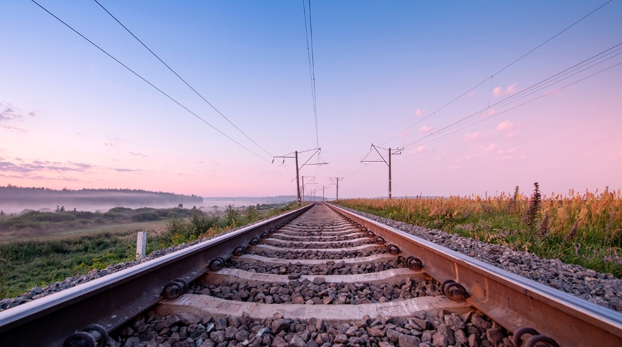 Aunque el sector ferroviario es consciente de la importancia de la necesidad de implementar procesos de transformación digital, la evolución no lleva la velocidad deseada.