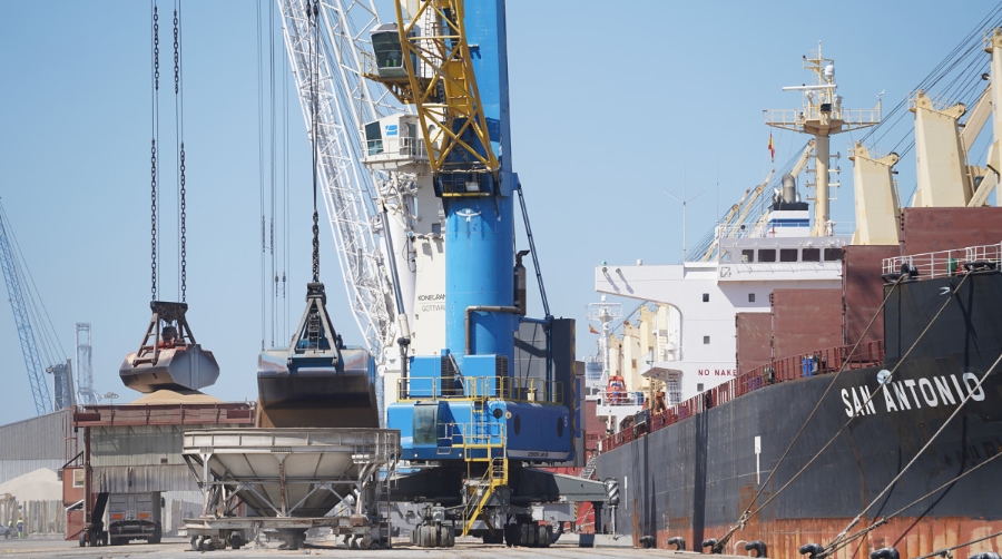 El tráfico de mercancías en el Port de Tarragona se sit&uacute;a en niveles similares a los de agosto de 2019