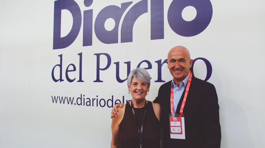Cargo Flores y Grupo Diario.