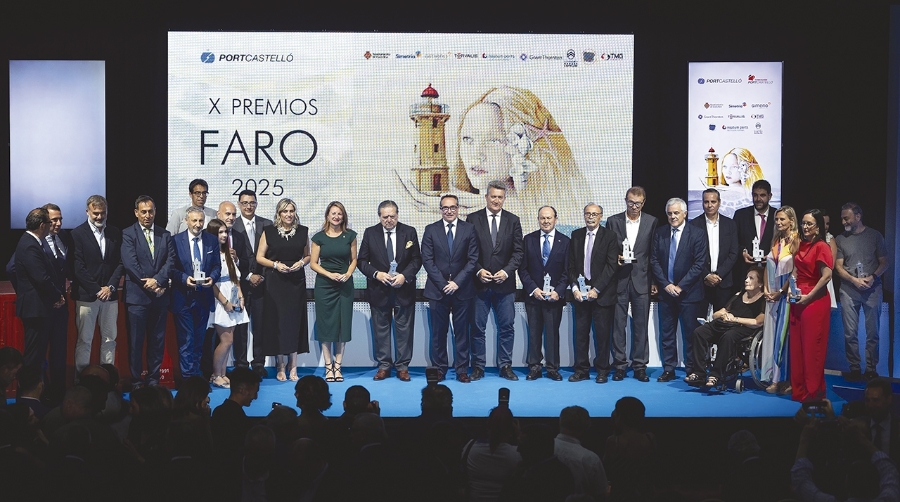 PortCastelló convoca la XI edición de sus Premios Faro. En la imagen, los galardonados en la pasada edición.
