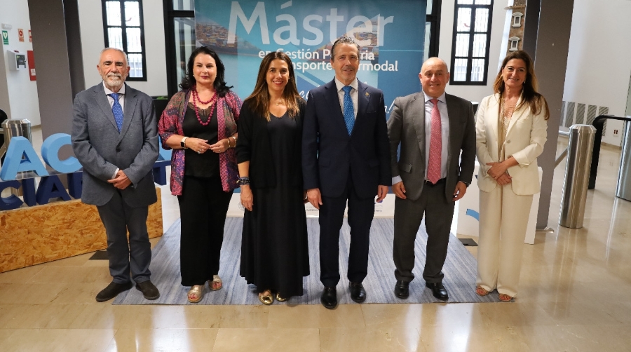 Valenciaport ensalza la formación como “base para crear el puerto del futuro”