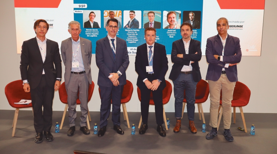 De izquierda a derecha, Ramón García (CEL), Miguel Fañanas (Medway), Norberto Garrido (Cobasa), Alfonso Rodríguez (Pecovasa), Jordi Coll (Seat) y José Ignacio García Murillo (Renault). Foto M.J.