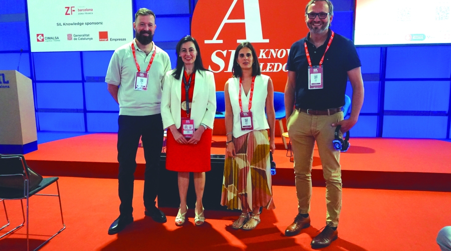 Jon Guinea, Public Policy Manager de Amazon; Laura Ilzarbe, moderadora de Traldisporta; Blanca García, ecommerce Solutions Manager de Nacex y ordi Periz, Transport Manager South de Privalia. Foto FV.