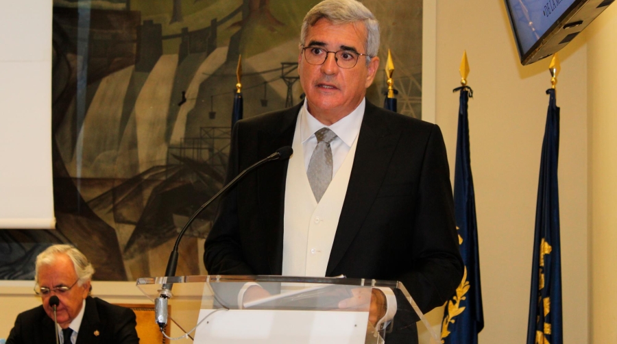 Utor alerta de la “invasión” de navieras europeas transnacionales