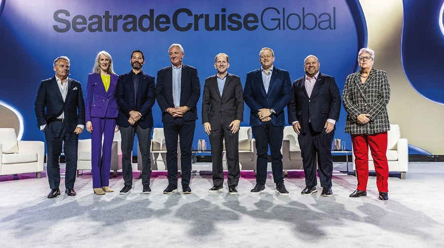 La mesa redonda “Estado de la Industria” reúne a los máximos directivos de las navieras más importantes