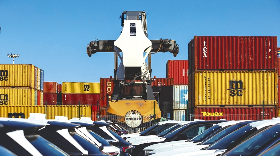 La inestabilidad mantiene en negativo el tráfico de los puertos españoles