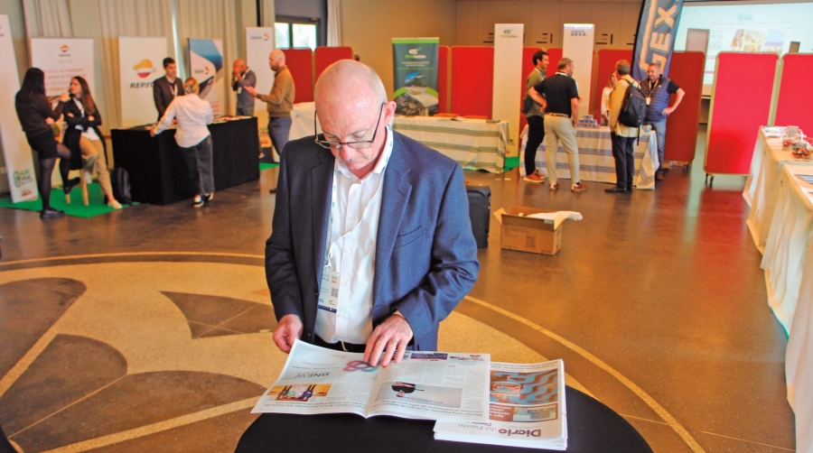 Diario del Puerto ha realizado una distribución especial en Agri’ Vrac. Foto J.P.