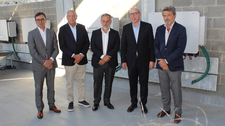 Grimaldi inaugura su aparcamiento vertical con capacidad para 2.000 vehículos