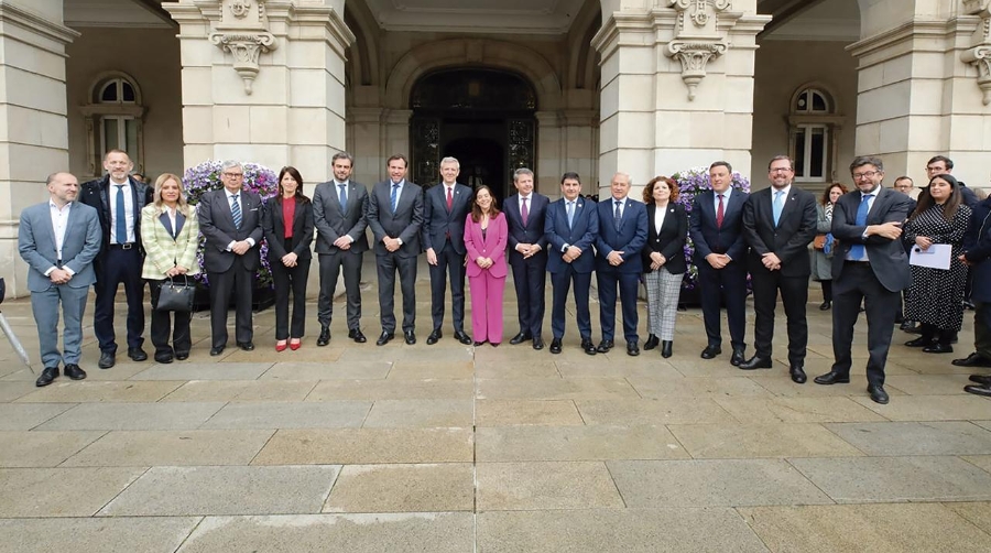Un momento de la recepción realizada en el Ayuntamiento de A Coruña.