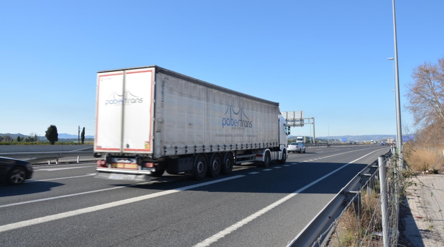 Fenadismer critica la convocatoria Moves Flotas para la electrificación de vehículos