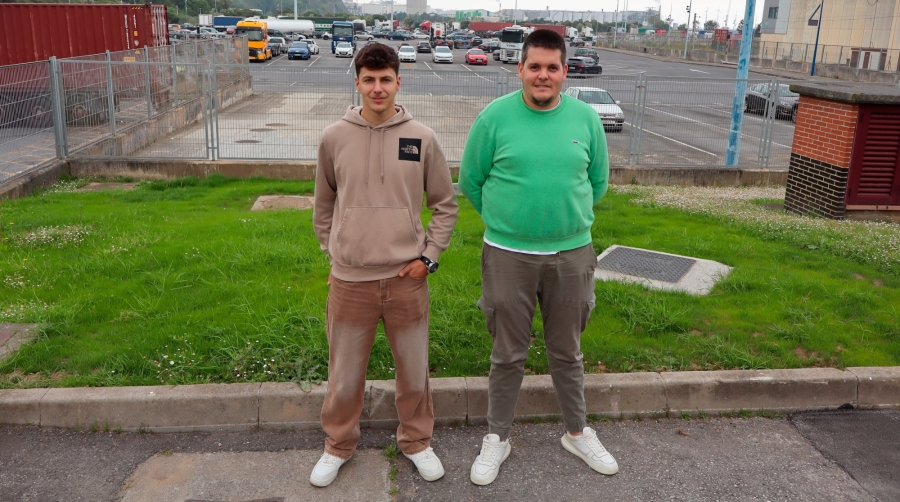 David Gómez Irusta, gerente de TMT Bizkaia (izquierda) y Juan Carlos Pérez Canales, Operations Manager. Foto J.P.