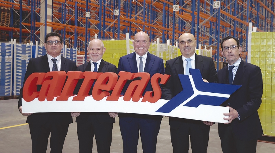 Un momento de la inauguración de la nueva plataforma logística.