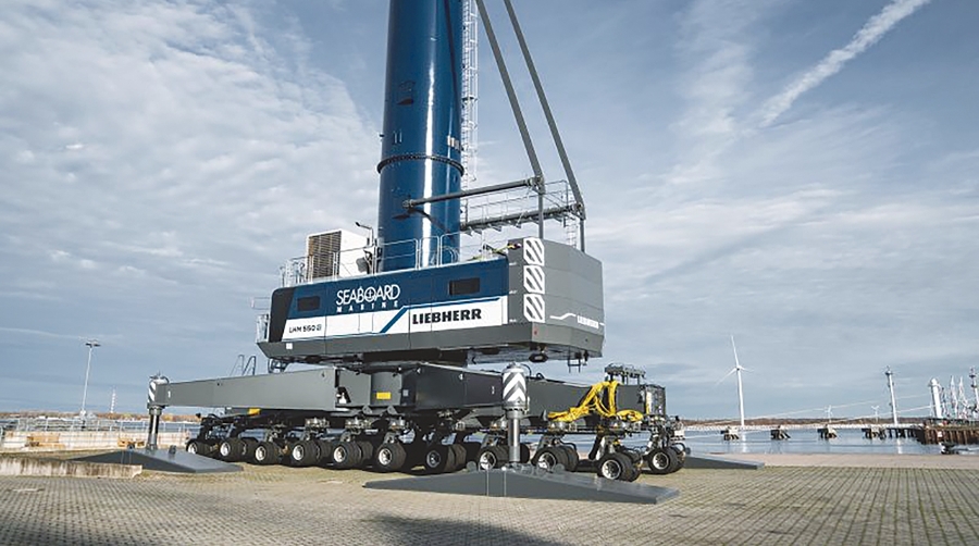 Las grúas disponen de un alcance de hasta 54 metros.