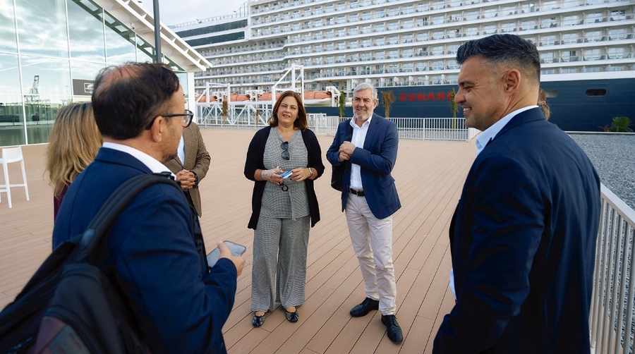 La visita se enmarca en la recta final de los trabajos de la nueva terminal de cruceros.