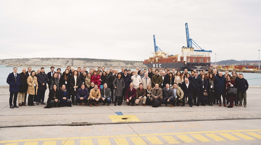 Más de 100 clientes participaron en la presentación del nuevo servicio.