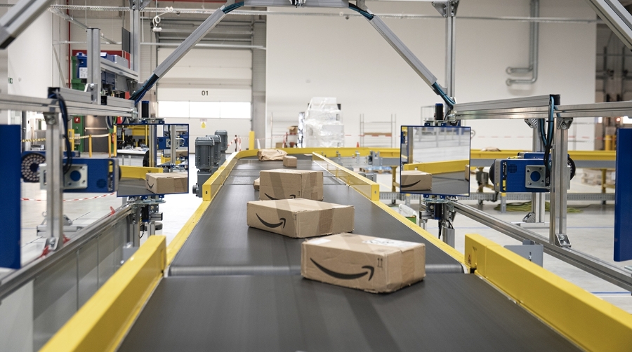 Amazon entregó más de 190 millones de artículos el mismo día o al día siguiente en España. Foto Lena Mucha.