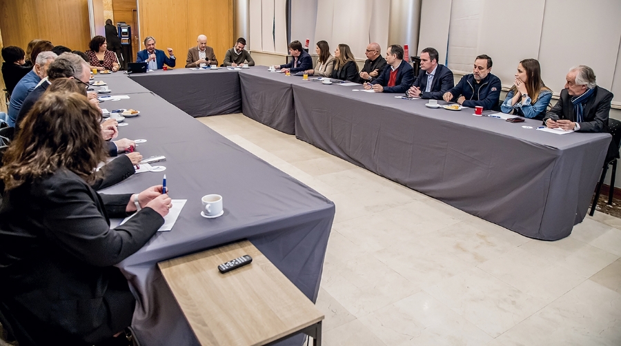 El anuncio se realizó durante un desayuno con los socios protectores.