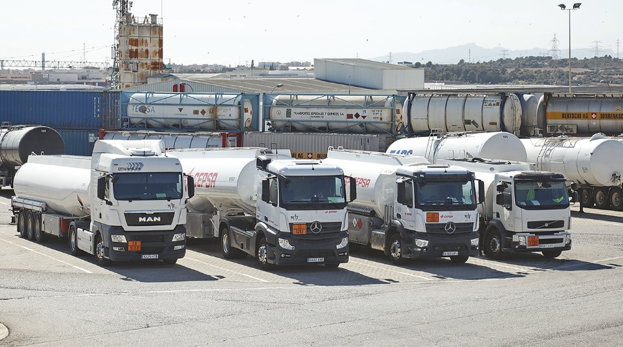 Barcelona Container Depot y Lavaflix XXI se disputan el parking de Cimalsa en Riuclar