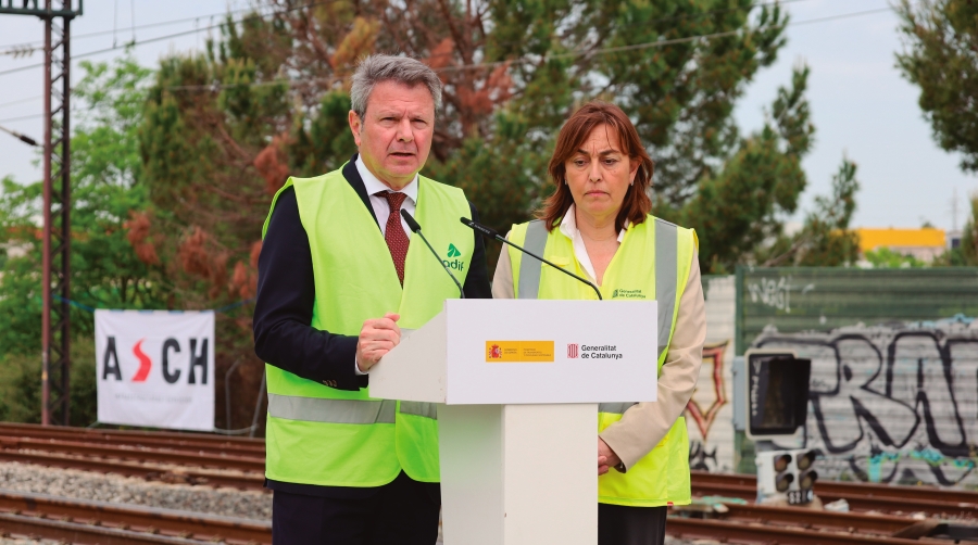 José Antonio Santano, secretario de Estado de Transportes y Movilidad Sostenible, junto a la Consellera de Territorio, Sílvia Paneque.. Foto J. M.