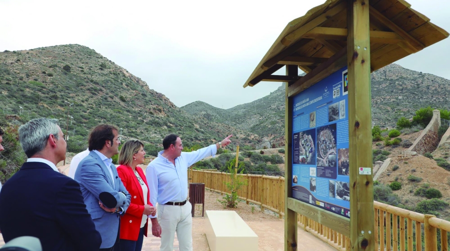El sendero acceso de Cala Cortina ya está abierto al público.