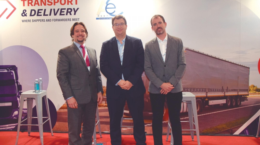 Maximiliano Martín Vallvé, director de Ventas de CargoON; Andrei Boar, director del Departamento de Estrategia Empresarial y Gestión de la UPF-BSM; y Oriol Montanyà, director del Observatorio de Sostenibilidad de la UPF-BSM.