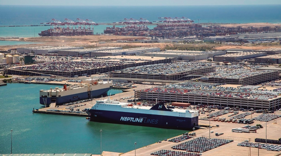 Port de Barcelona cierra 2023 con grandes avances en descarbonización e innovación