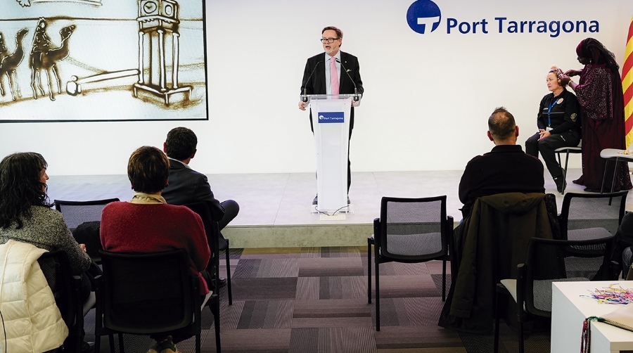 El presidente de Port Tarragona, Santiago Castellà, ha presentado esta mañana las actividades que se llevarán a cabo en el Puerto de Tarragona durante el periodo navideño.