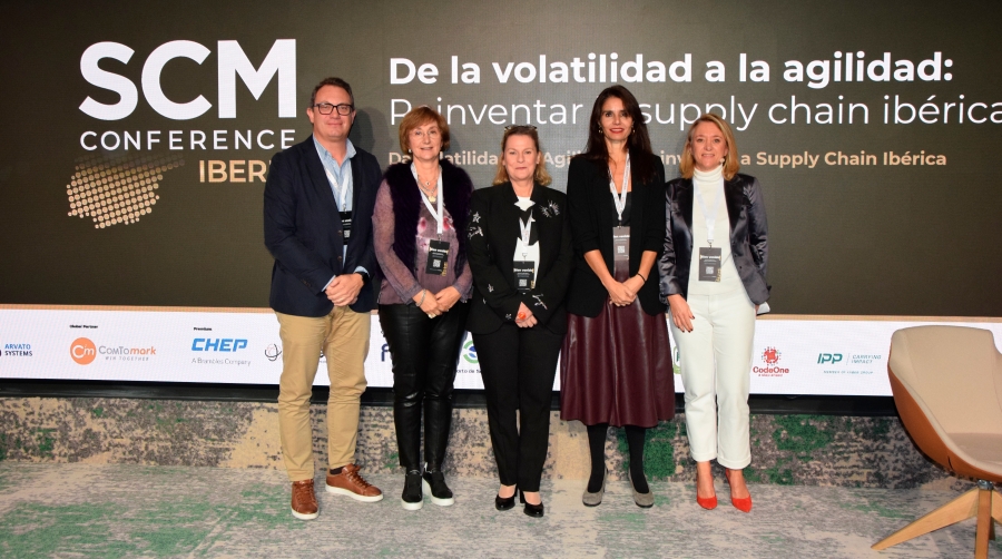 Pedro Camilo (Lactogal), Célia Pedro (Venture Vanguard), Carole Nyer Daloglio (Cencora Alloga), Coral López Roldán (Kenvue), y María Salcedo (Experts Iberia), que ejerció de moderadora. Foto M.C.