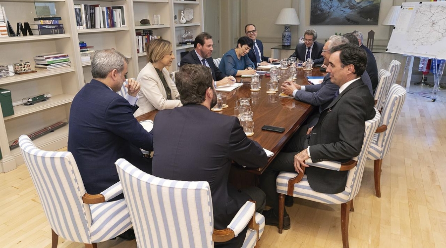 Puente aborda con CETM la situación del transporte por carretera en España