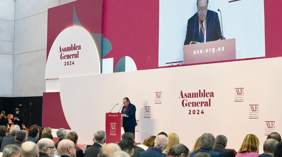 Vicente Boluda ha presentado la memoria de actividades de 2023.
