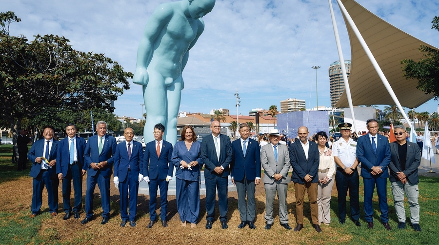 Puertos de Las Palmas y Corea estrechan lazos con el “Greetingman”