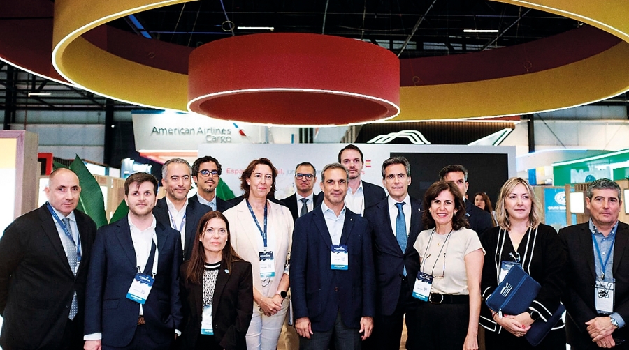 Representantes de las autoridades portuarias y empresas españolas presentes en la edición de Intermodal South America de 2025.