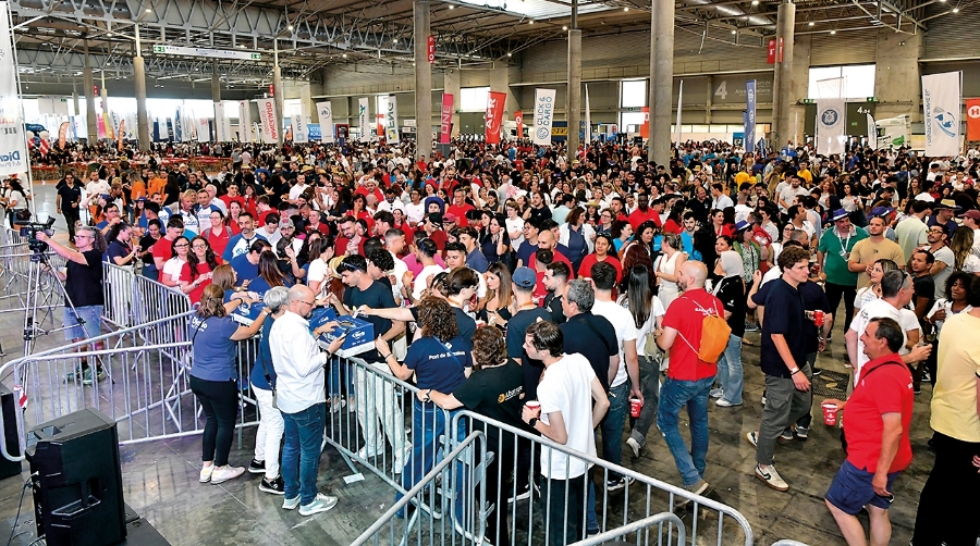 <a rel=nofollow noopener noreferrer href=https://recursos.diariodelpuerto.com/publicaciones/PROGRAMA-FIESTA-DE-LA-LOGISTICA-DE-BARCELONA-2026/4/ target=_blank>Nos acompañan</a>