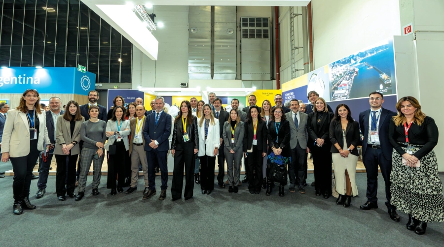 Los puertos españoles afianzan en Berlín su centralidad global en el sector hortofrutícola