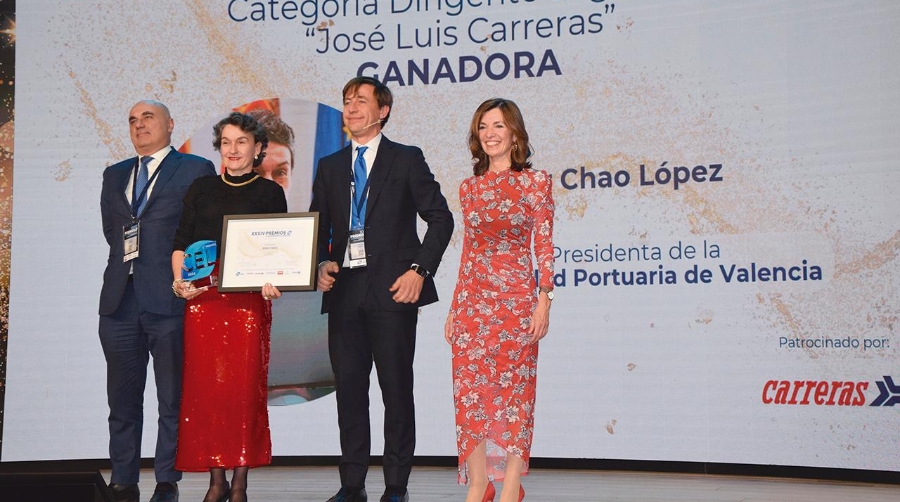 De izquierda a derecha: Ricardo Carreras Lario, consejero de Carreras Grupo Logístico; Mar Chao, presidenta de la Autoridad Portuaria de Valencia; Ramón García, director del CEl; y Ana González, presidenta del CEL. Foto M.C.