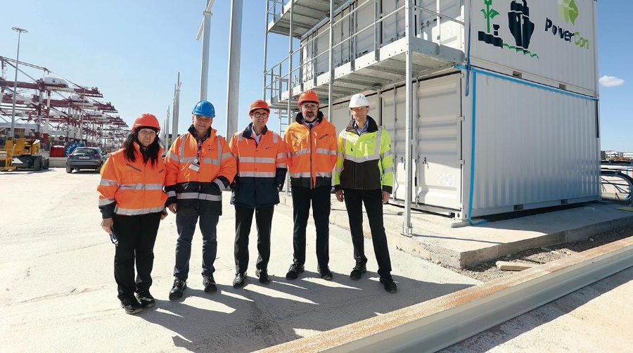 El primer OPS de Port de Barcelona para portacontenedores llega a la terminal BEST