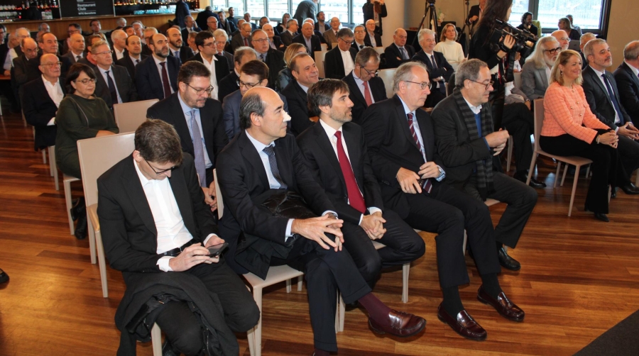 Raquel Sánchez: “No renunciamos a la voluntad de hacer del Prat un hub intercontinental”
