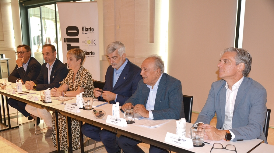 El sector logístico es partidario de implementar nuevas herramientas tecnológicas con el objetivo de optimizar sus procesos internos. Foto J.C. P.