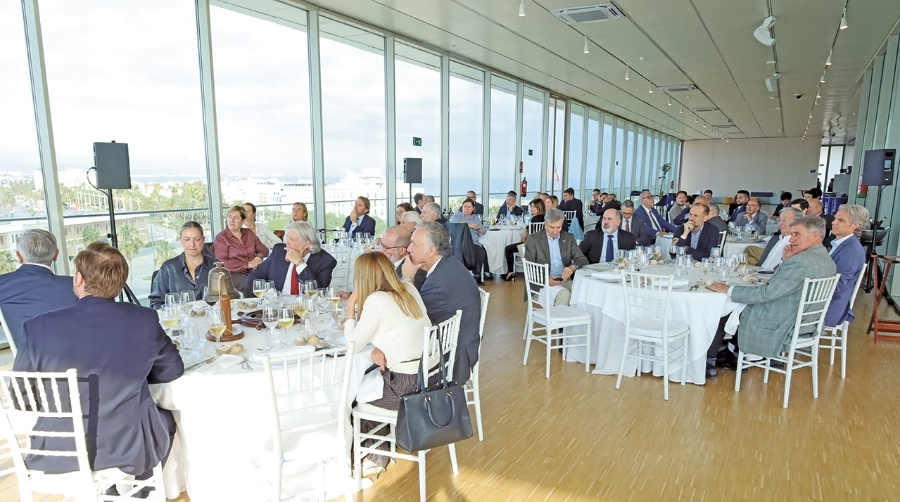 Carmelo González pide agilizar los accesos portuarios para el transporte por carretera