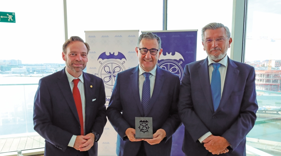 Carmelo González: “El control de jornada que nos quiere imponer el Gobierno es la ruina para todo el sector”