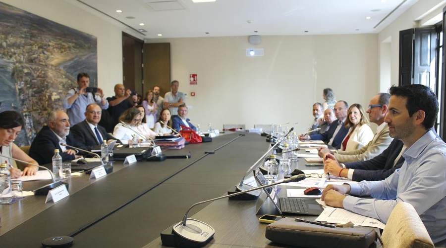 La Terminal Norte del puerto de Valencia da un paso más hacia su consecución