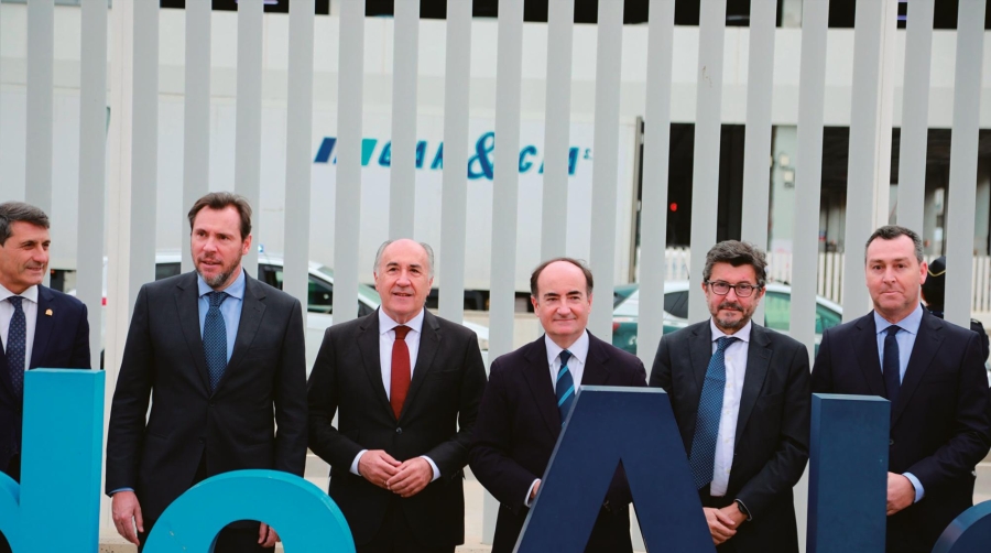 Puente multiplica el compromiso inversor de Transportes con el ferrocarril en Algeciras