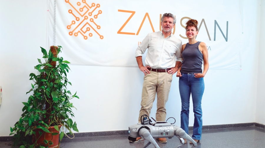 Jorge Pérez y María Cortés, gerente y directora comercial de Zausan, respectivamente. Foto R. T.