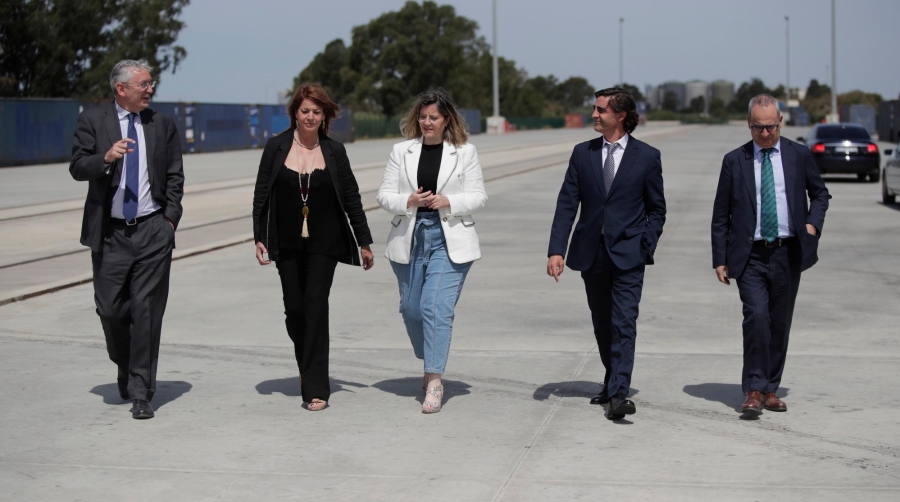 Puerto de Huelva y Adif abordan las oportunidades de la intermodalidad marítimo-ferroviaria