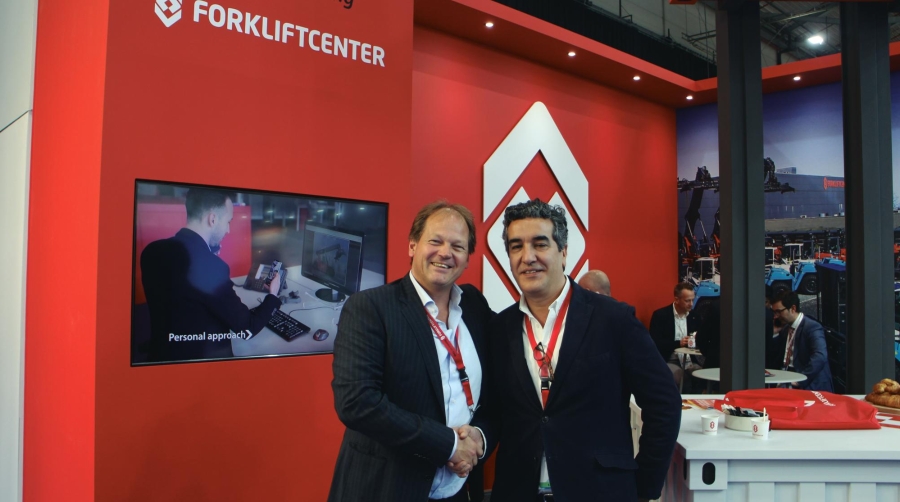 Forklifcenter entregará una grúa Mantsinen 300 a algeposa en Pasaia