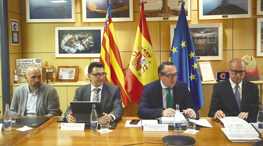 Un momento del Consejo de Administración de la Autoridad Portuaria de Castellón de hoy.