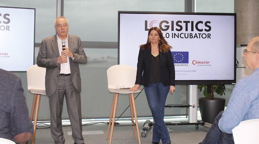 Pere Navarro y Blanca Sorigué durante la presentación de los nuevos proyectos de la Incubadora de Logística 4.0