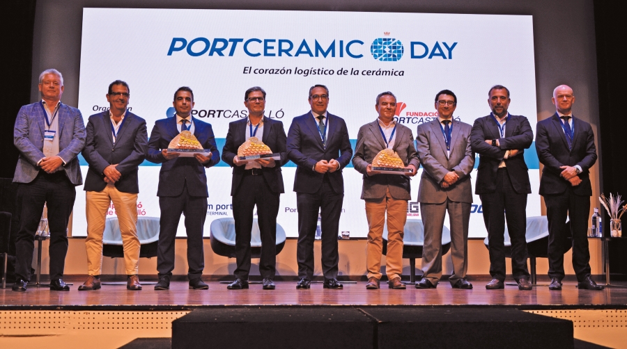 La cerámica demanda al Puerto de Castellón disponer de más frecuencias y conexiones