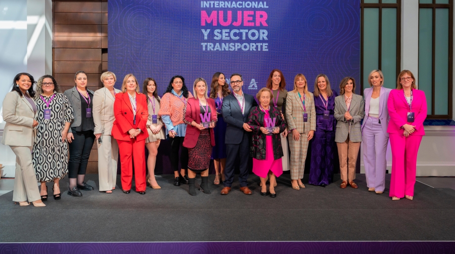 III Foro Internacional Mujer y Sector Transporte organizado por Andamur.