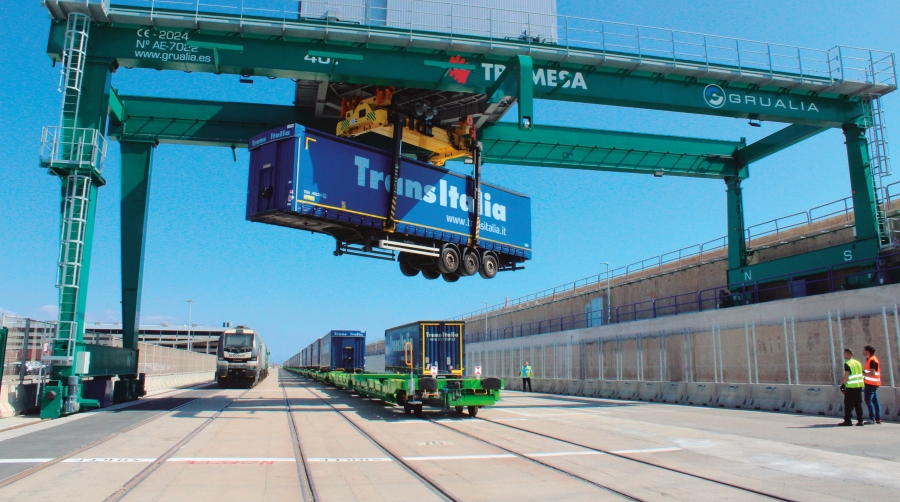 La CNMC apunta a las obras como causa en 2024 de la caída del transporte ferroviaro de mercancías